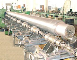 Large diameter and extra long piston rod